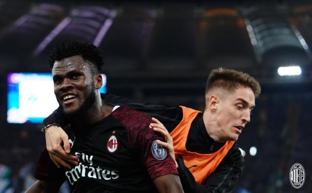 AC米兰德比鏖战,补时绝平保留悬念  AC米兰德比鏖战,补时绝平保留悬念