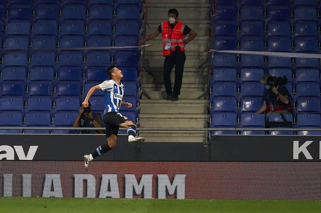  菲尔特替补奇兵建功，临场调整展现教练智慧  