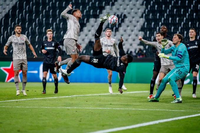 蒙彼利埃边路传中精准,头球攻门连番得手  蒙彼利埃边路传中精准,头球攻门连番得手