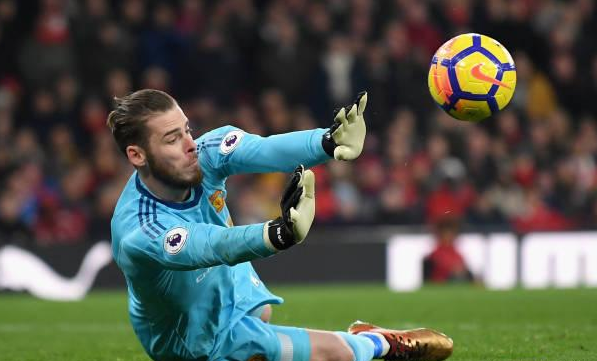  布雷斯特年轻门将神勇发挥，多次扑救力保城门不失