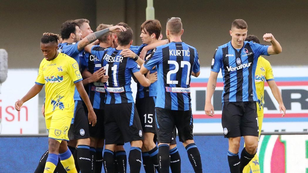 亚特兰大客场逼平那不勒斯上演精彩攻防战    亚特兰大客场逼平那不勒斯上演精彩攻防战