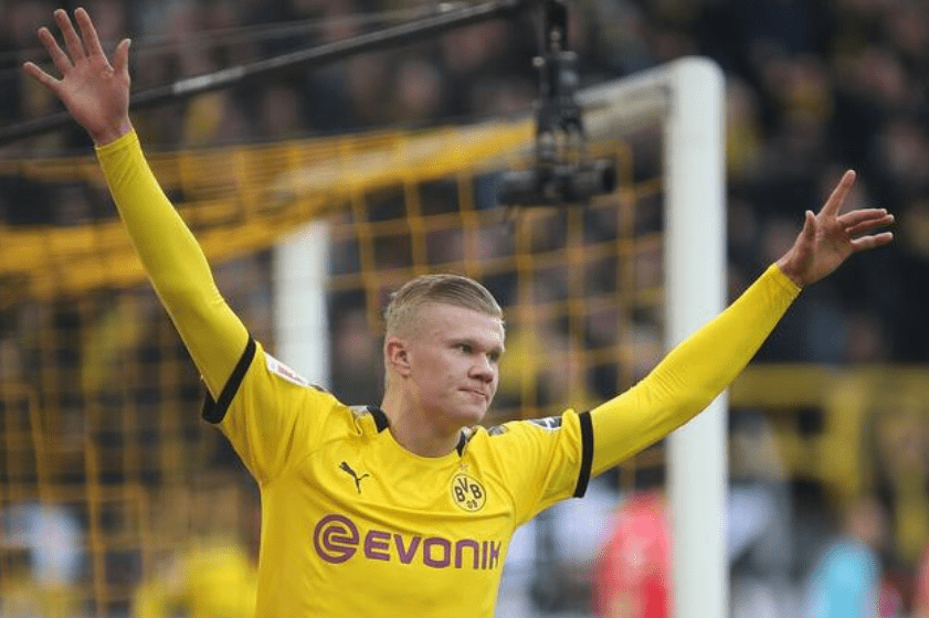 鲍姆加特纳关键进球助沃尔夫斯堡德甲突围  鲍姆加特纳关键进球助沃尔夫斯堡德甲突围