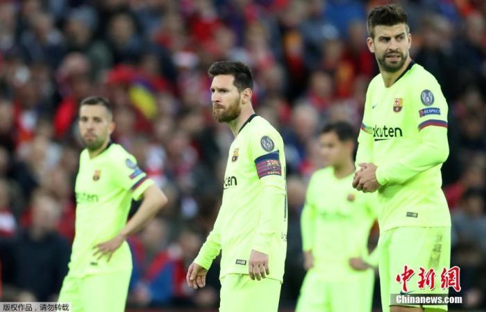  利物浦逆转登顶积分榜，萨拉赫状态火热延续